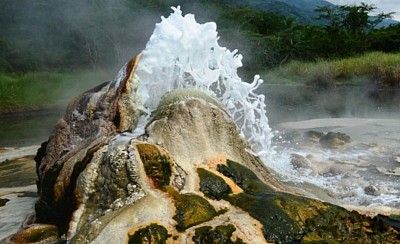 Semulik hotsprings
